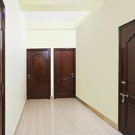 Hotel O R B Palace Varanasi Exterior photo